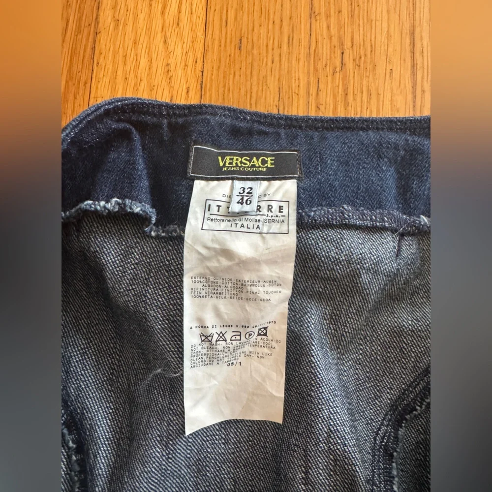 Y2K Vintage Versace Denim Fishtail Skirt - Picture 4 of 9